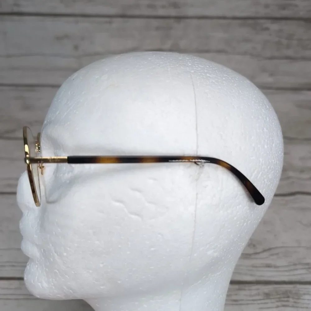 Ray-Ban needs new